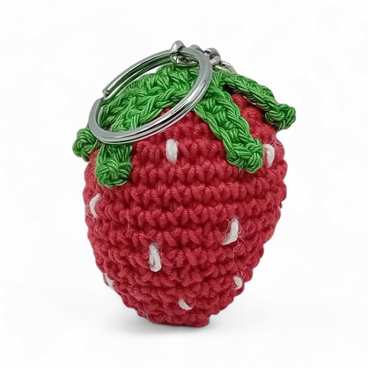 Χειροποίητο Μπρελόκ Πλεκτή Φράουλα