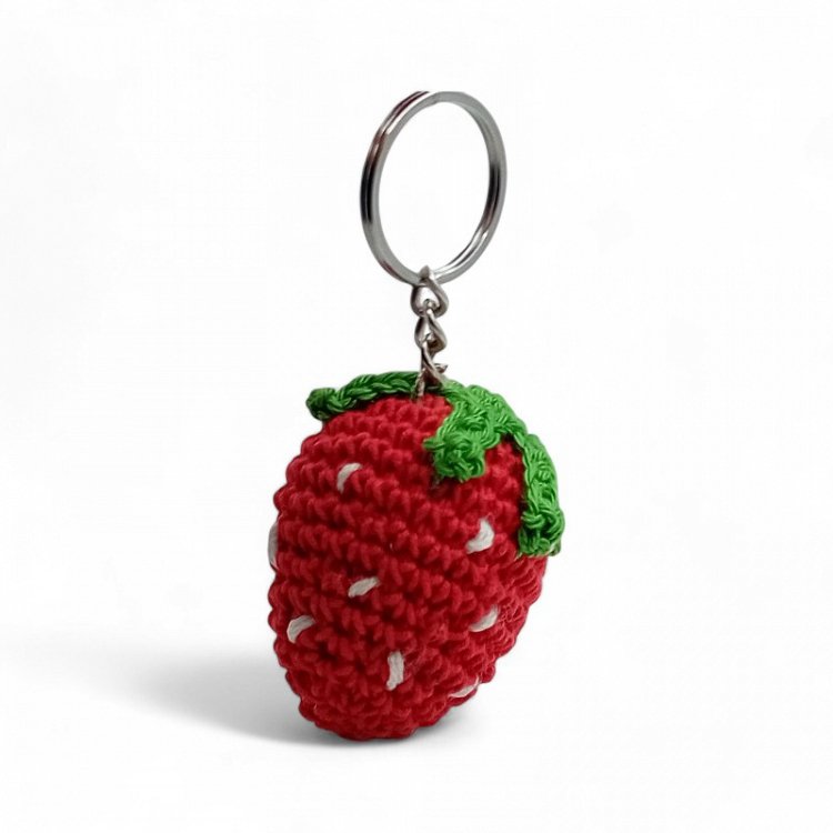 Χειροποίητο Μπρελόκ Πλεκτή Φράουλα
