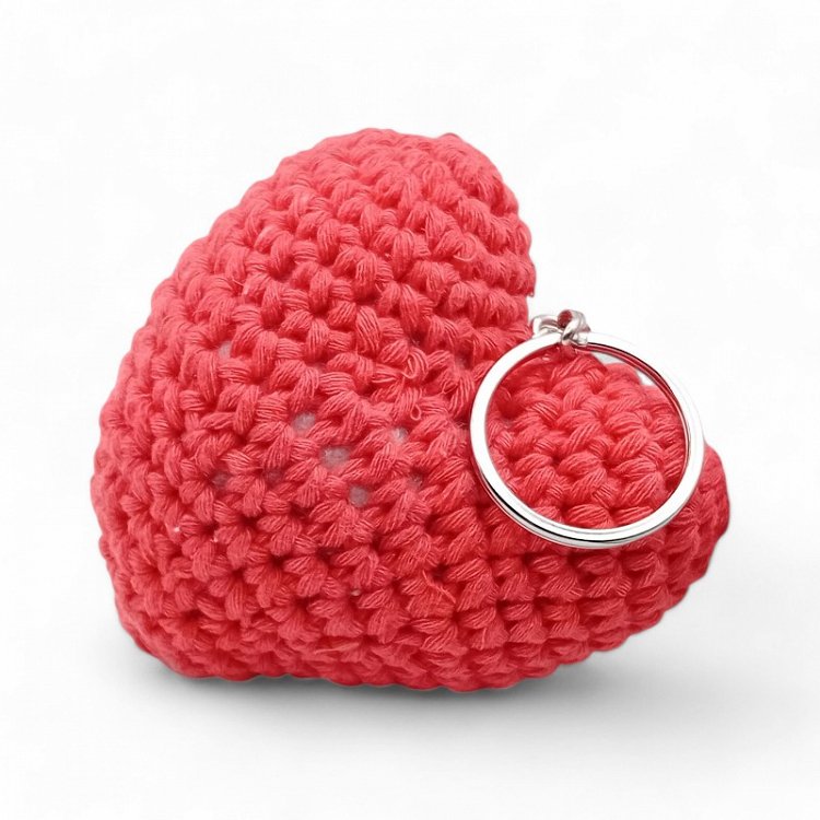 Χειροποίητο Μπρελόκ Πλεκτή Καρδιά