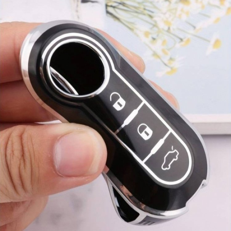 Θήκη Προστασίας (TPU) Fiat με 3 Κουμπιά σε Μαύρο-Νικέλ Φινίρισμα